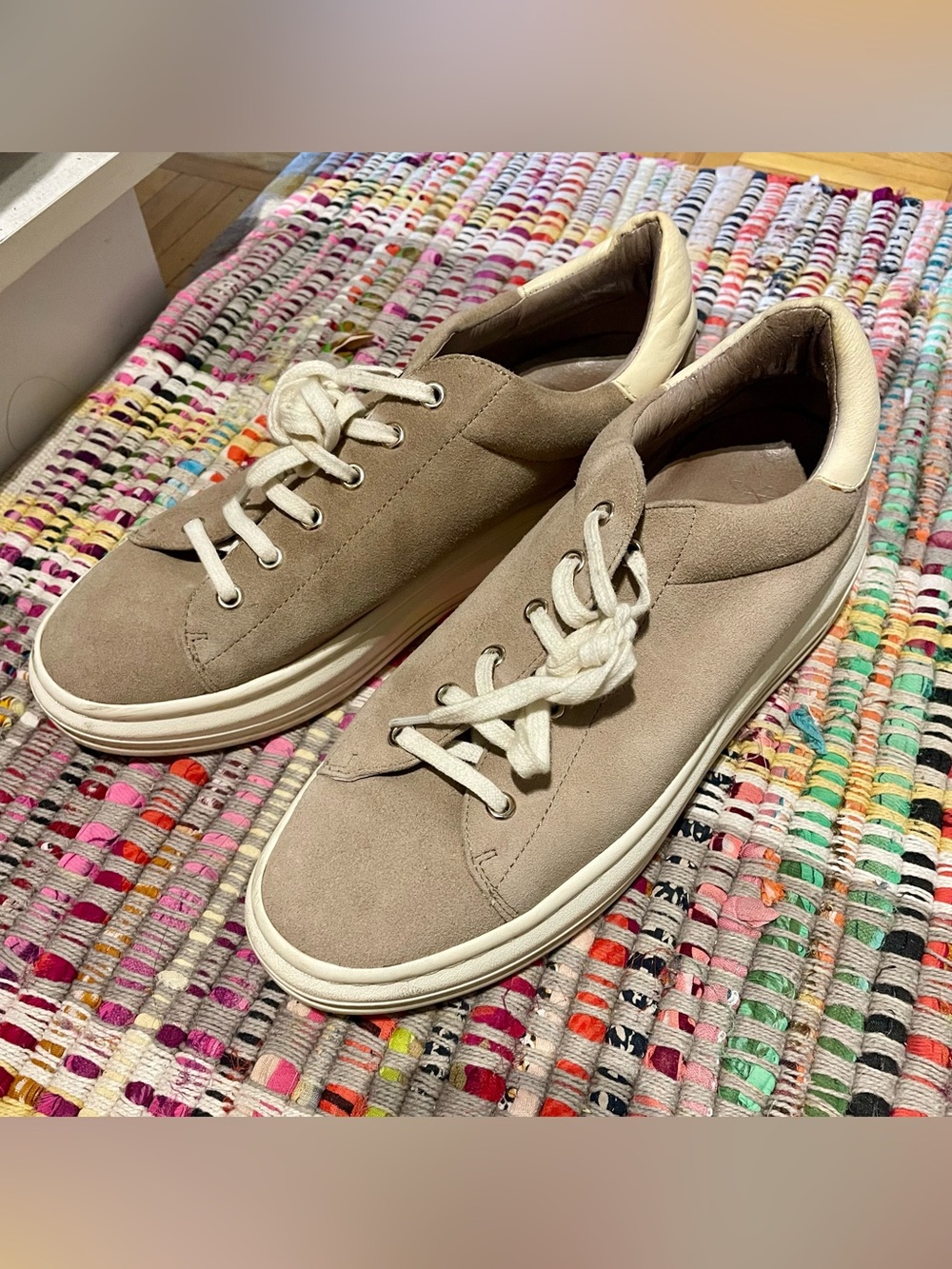 JOIE Miriam Women’s Suede Platform Sneakers Taupe White EU 38